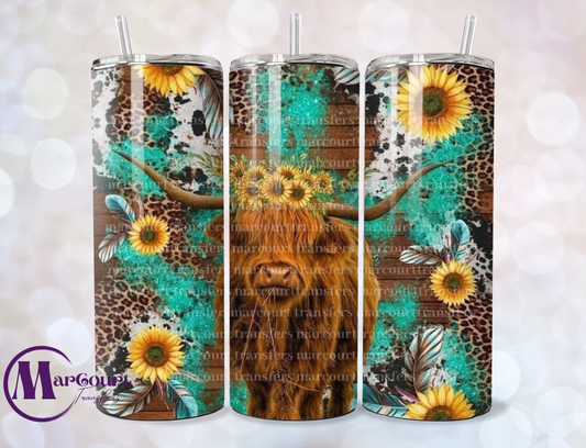 HIGHLAND COW WITH SUNFLOWERS-SKINNY TUMBLER TRANSFER